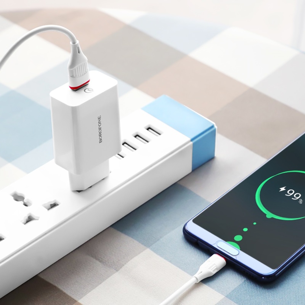 Сетевое зарядное устройство Borofone BA21A USB QC 18W белое + кабель USB to Type-C
