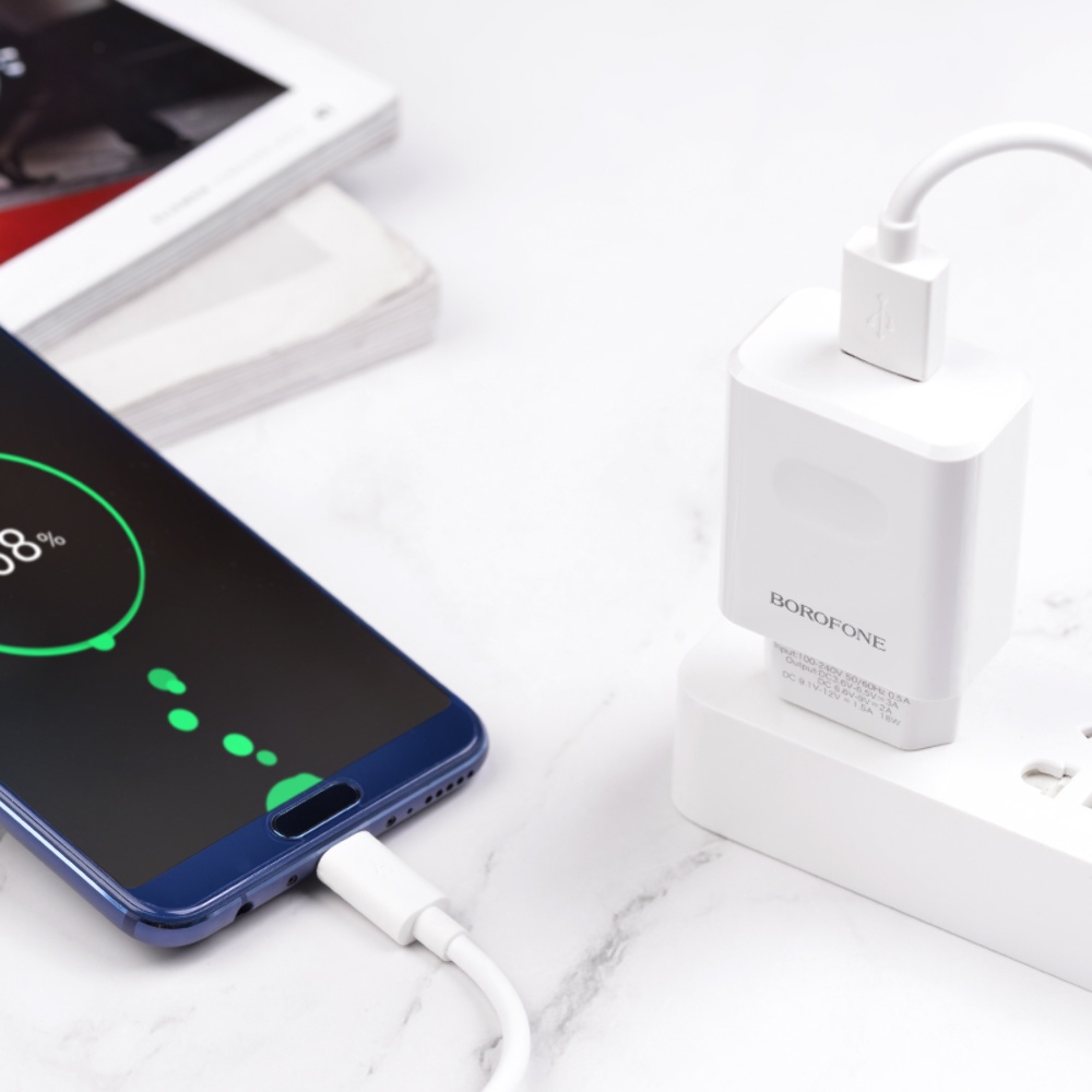 Сетевое зарядное устройство Borofone BA32A USB QC 18W белое + кабель USB to Type-C