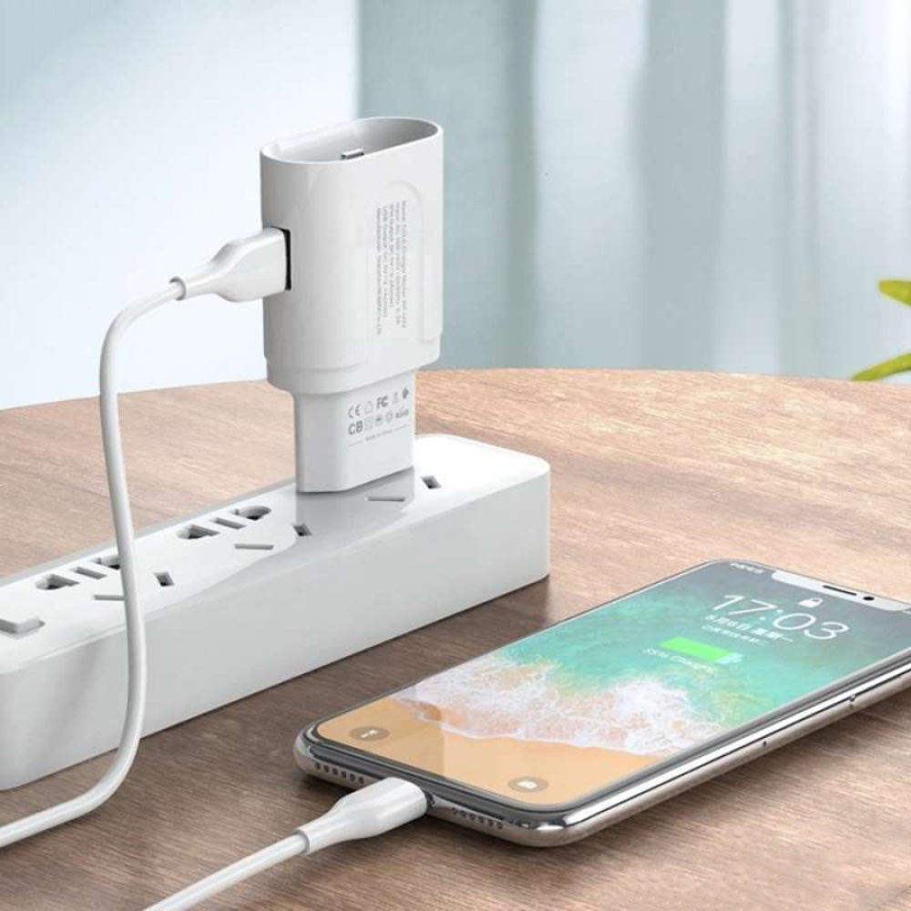 Сетевое зарядное устройство Remax RP-U32 USB с разъемом для AirPods белое