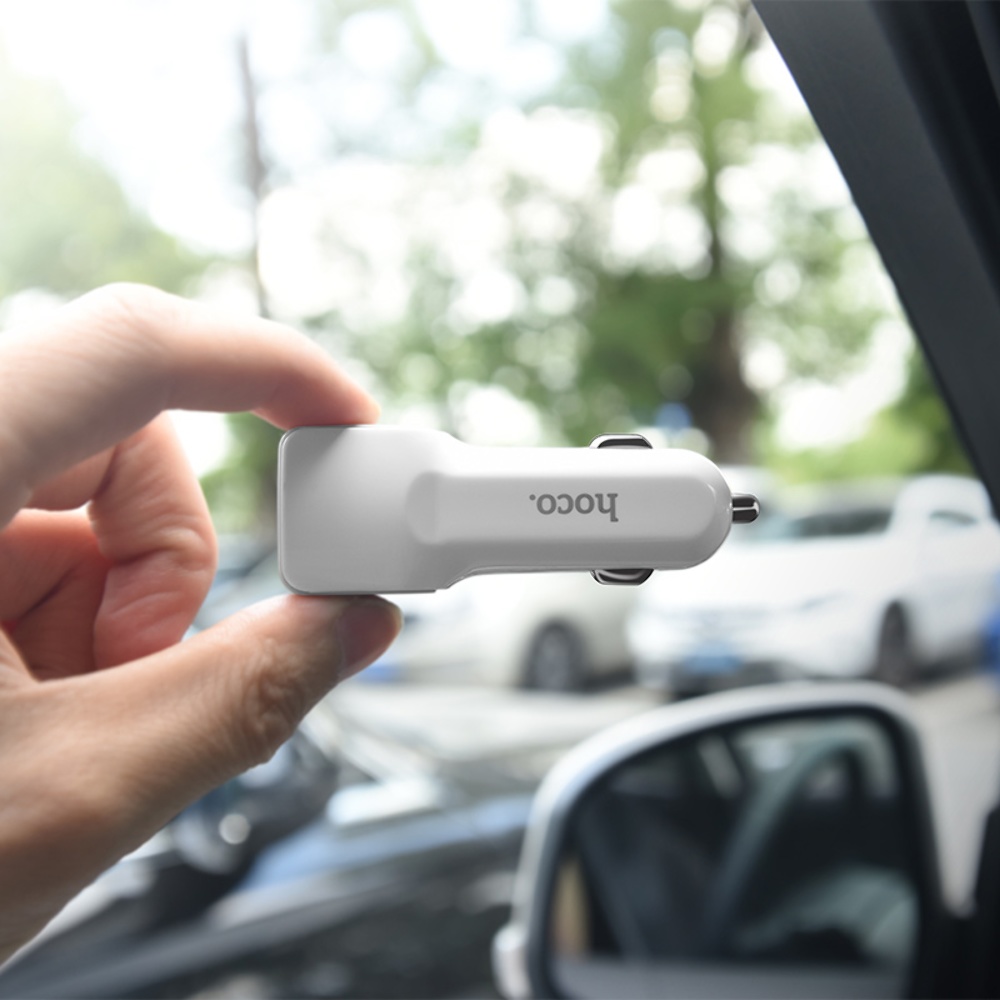 Автомобильное зарядное устройство Hoco Z23 2 USB белое + кабель USB to MicroUSB