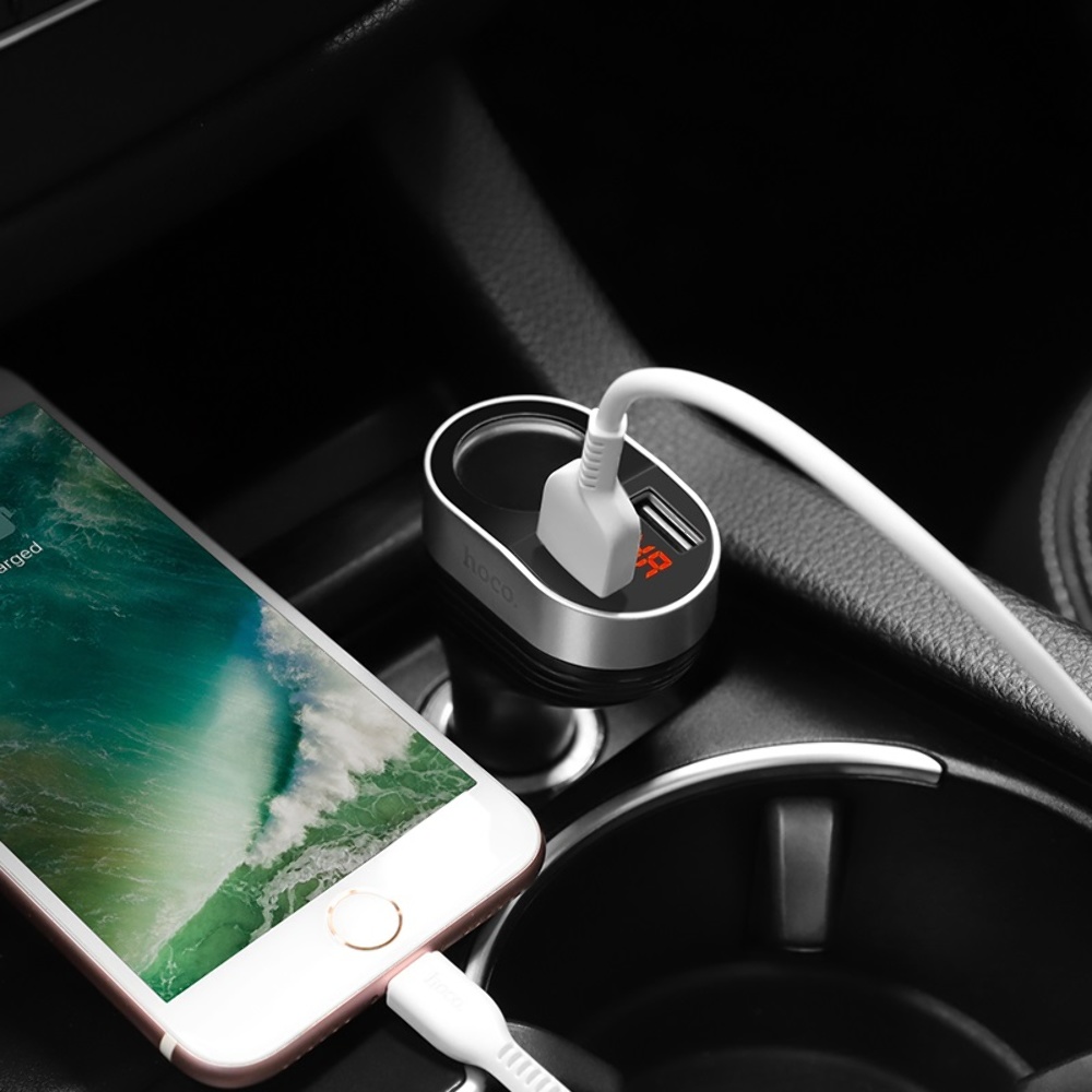Автомобильное зарядное устройство Hoco Z29 2 USB/ разъем прикуривателя c дисплеем черное