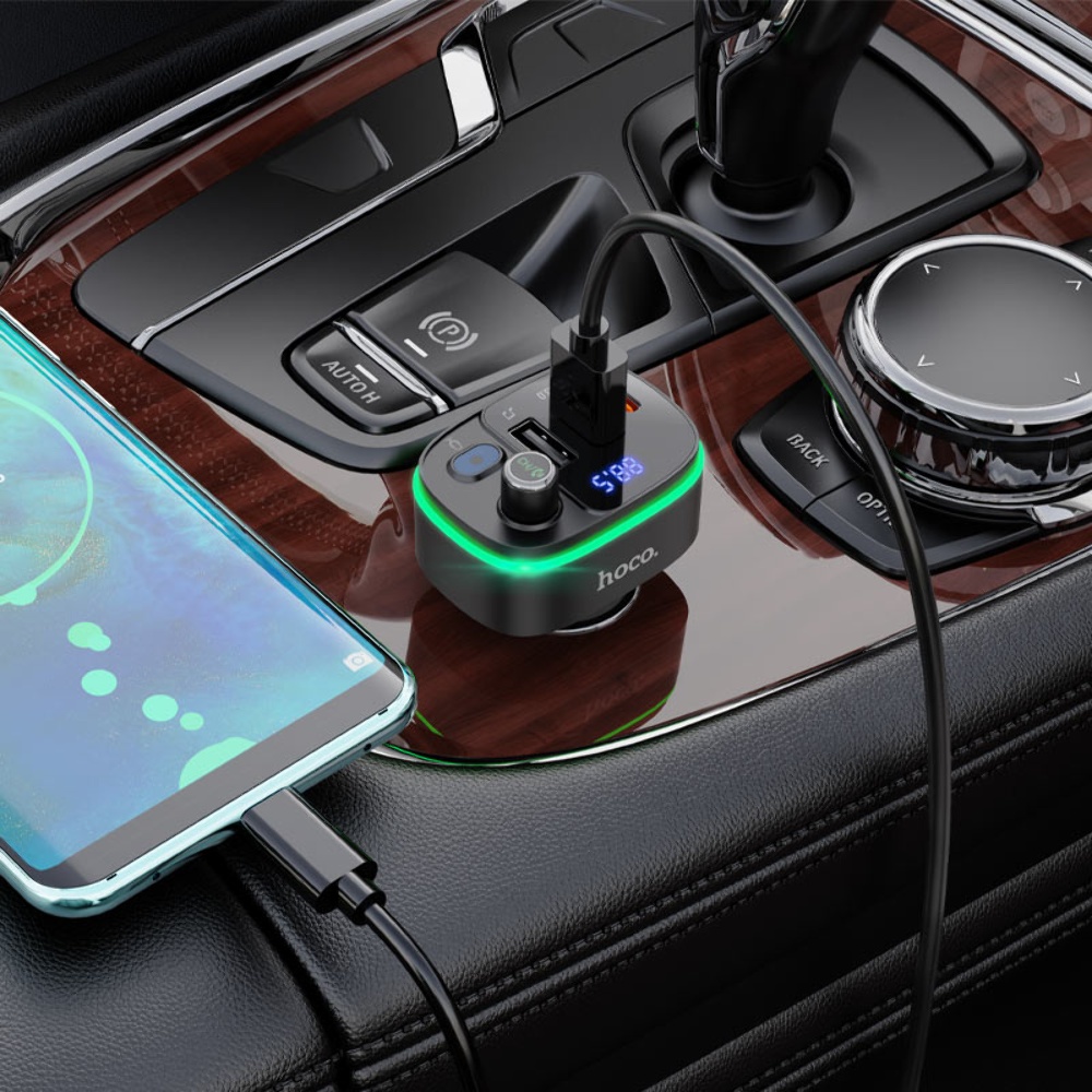 Автомобильное зарядное устройство Hoco E62 2 USB/ Type-C QC PD 20W c FM-модулятором черное