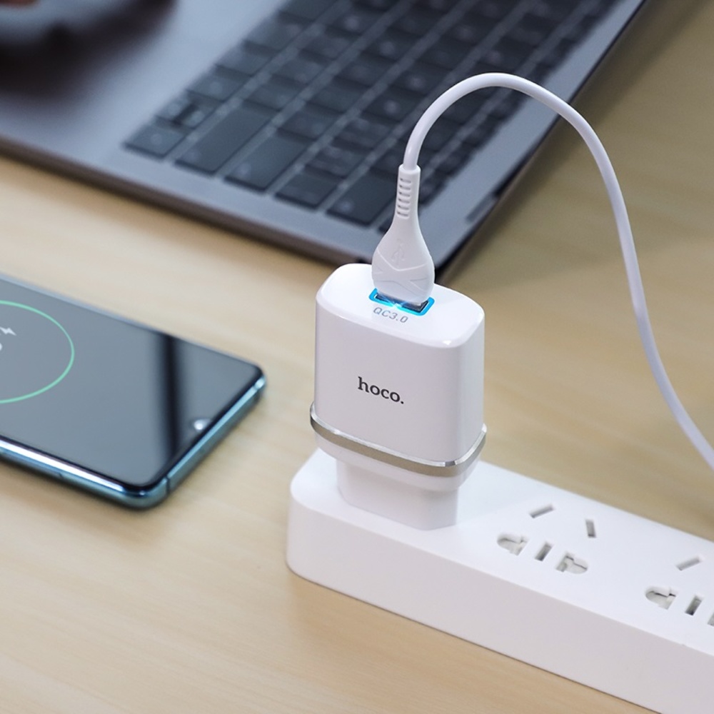 Сетевое зарядное устройство Hoco C12Q USB QC 18W белое + кабель USB to Type-C