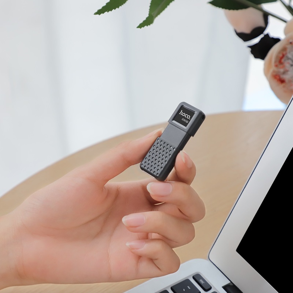 USB накопитель Hoco UD6 128GB USB2.0 матово-чёрный