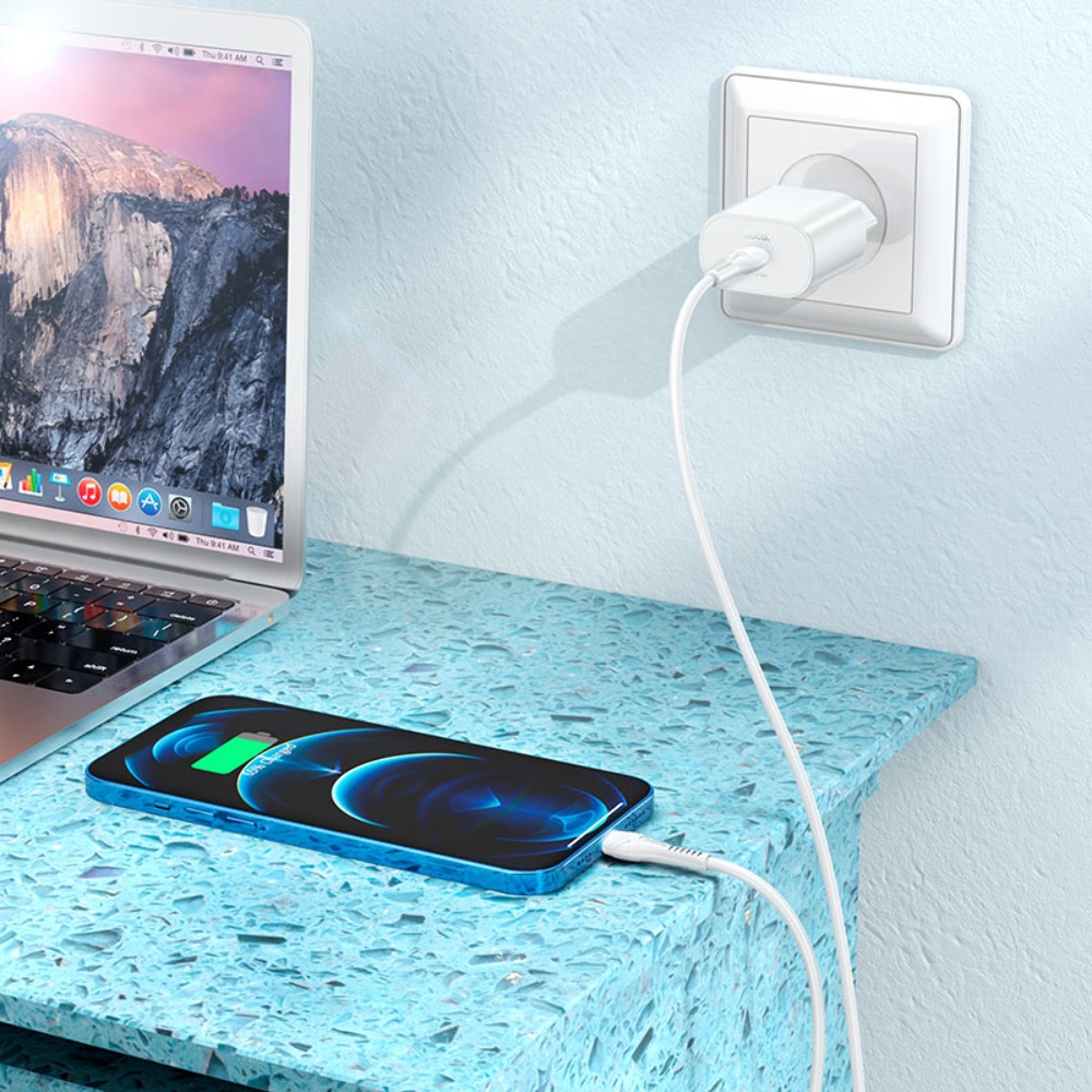 Сетевое зарядное устройство Hoco N22 Type-C PD 25W белое + кабель Type-C to Lightning