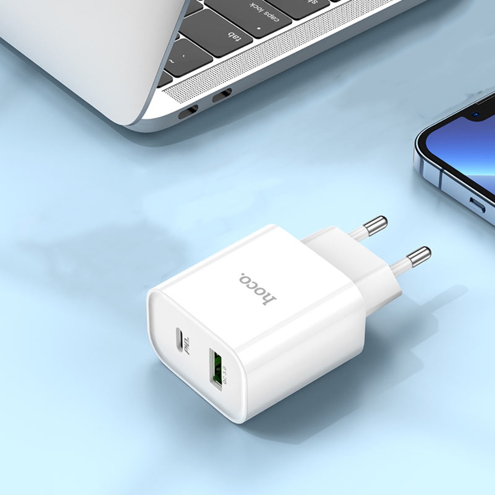 Сетевое зарядное устройство Hoco C80A Plus USB/ Type-C QC PD 20W белое