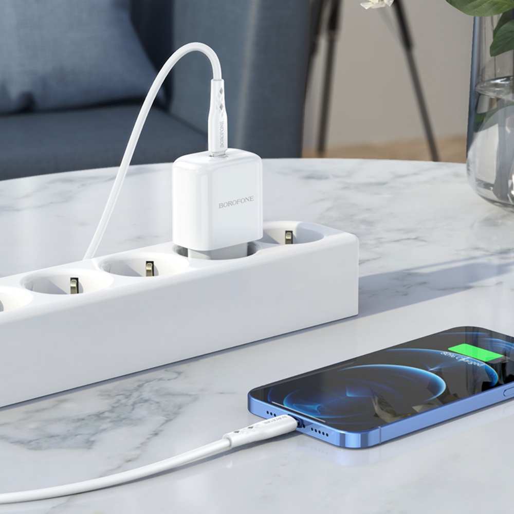 Сетевое зарядное устройство Borofone BN3 Type-C PD 20W белое