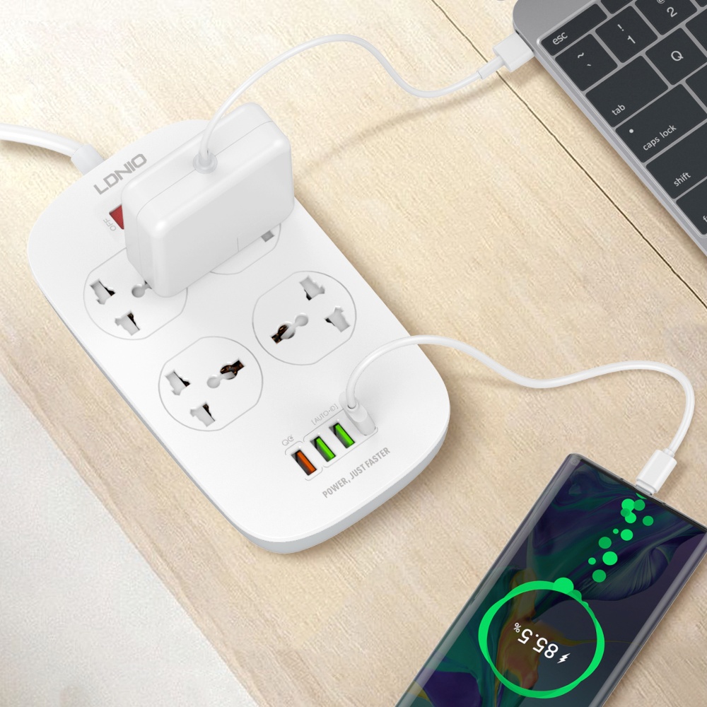 Сетевое зарядное устройство удлинитель Ldnio SC4407 4 USB 4 розетки 2m белый