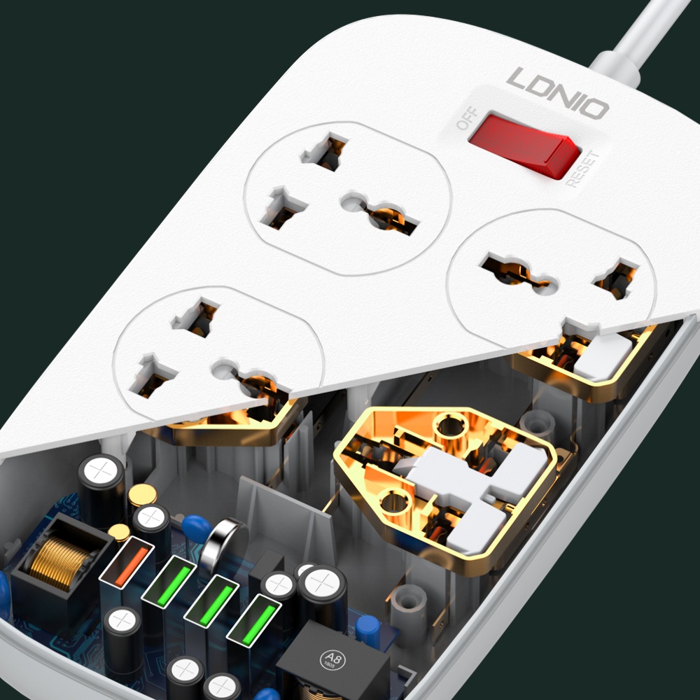 Сетевое зарядное устройство удлинитель Ldnio SC4407 4 USB 4 розетки 2m белый