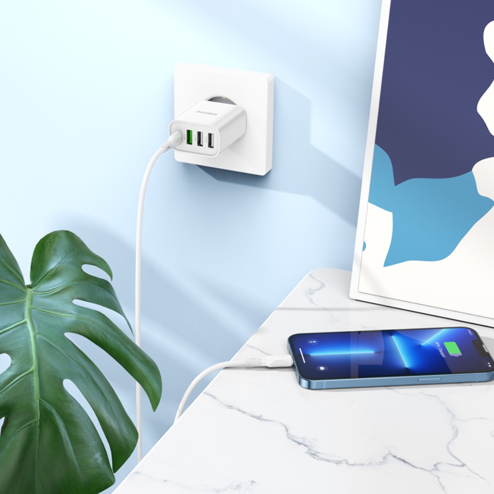 Сетевое зарядное устройство Borofone BA79A 3 USB/ Type-C белое 20W + кабель Type-C to Lightning