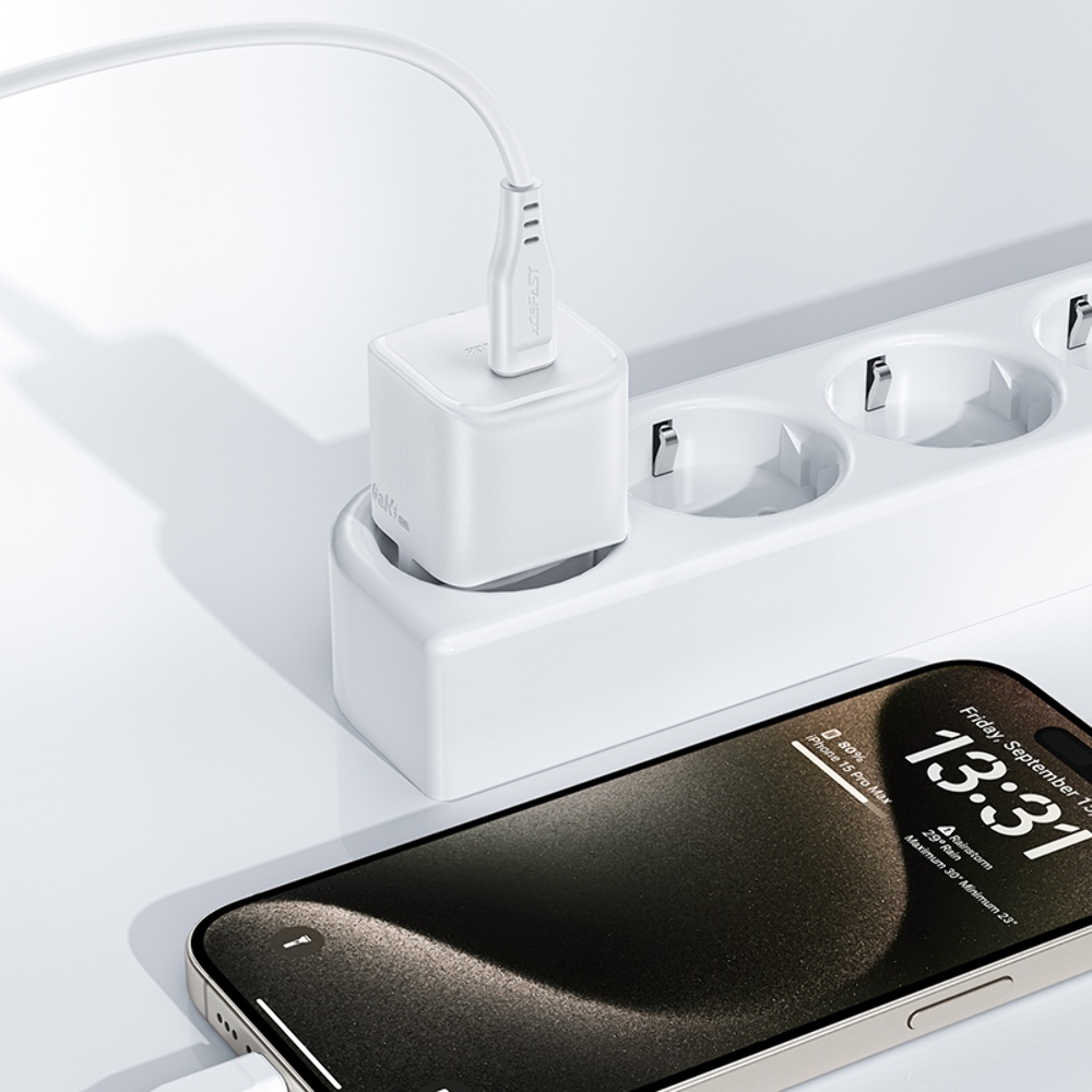 Сетевое зарядное устройство Acefast A73 mini Type-C PD20W GaN белое + кабель Type-C to Type-C