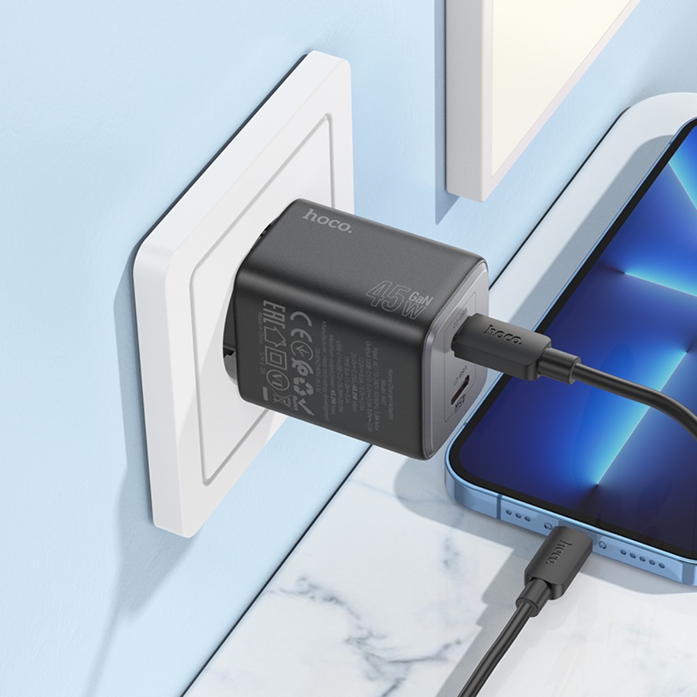 Сетевое зарядное устройство Hoco N42 2 Type-C PD 45W black + кабель Type-C to Lightning