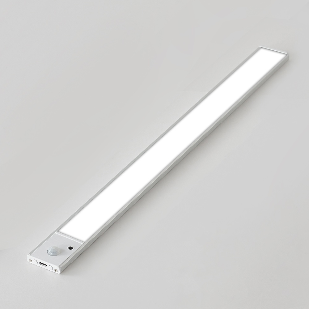 LED светильник 40-3S с пультом, аккумулятором, датчиком движения и освещенности 40 см 3W алюминиевый серебристый